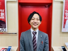 人と話すこと、人の役に立つことが好きな方
数字を意識した接客を楽しめる方
仕事もプライベートも充実させたい方