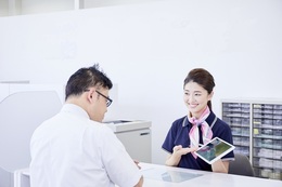 働く仲間や感謝の気持ちを大切にできる方、仕事を通して自己成長したい方、私たちが大切にしている価値観に共感できる方歓迎!
