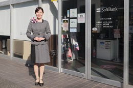 人と接するのが好きな方
若いうちに活躍したい方
相談にのるのが得意な方
